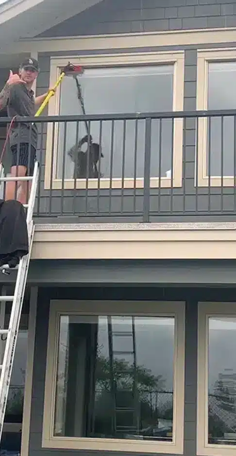 professional exterior cleaning in penticton